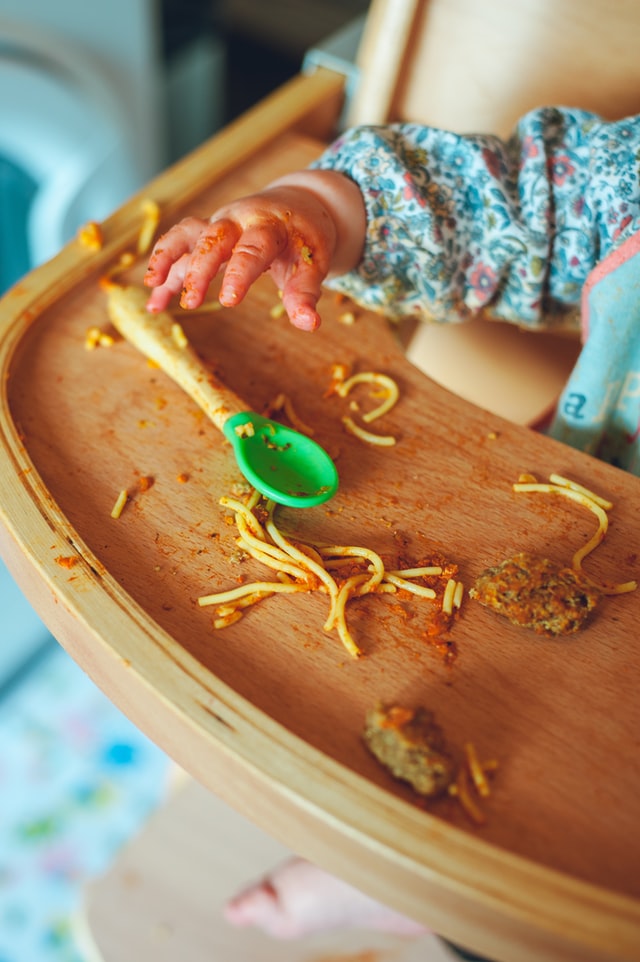 سن شروع غذاهای کمکی 